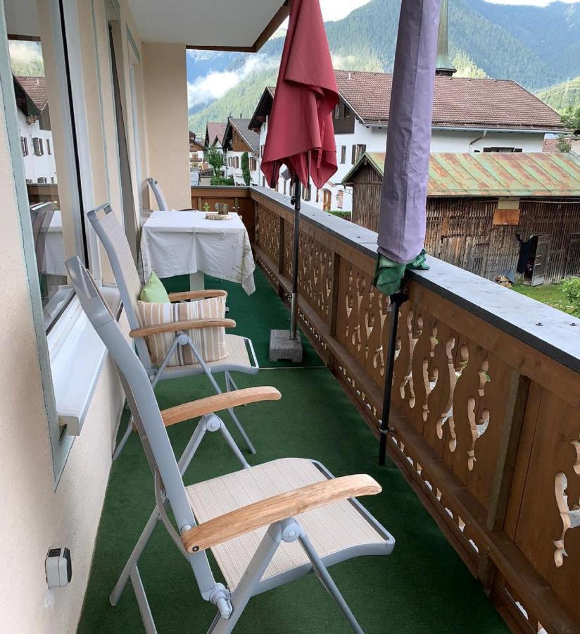 Appartamento Isartaler Hoamat Haus Mittenwald Esterno foto
