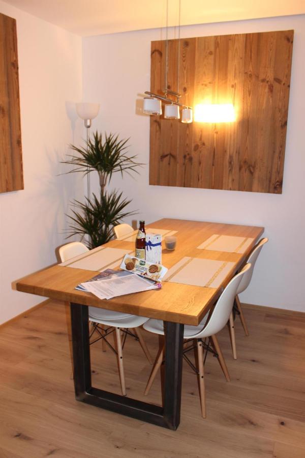 Appartamento Isartaler Hoamat Haus Mittenwald Esterno foto